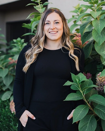 Dr. Abigail (Abi) Dent, DVM